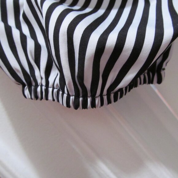 SHEIN Curve Essnce Plus Striped Print Top Lantern Sleeve 2 in 1 top Black Sz 4X - Picture 10 of 14